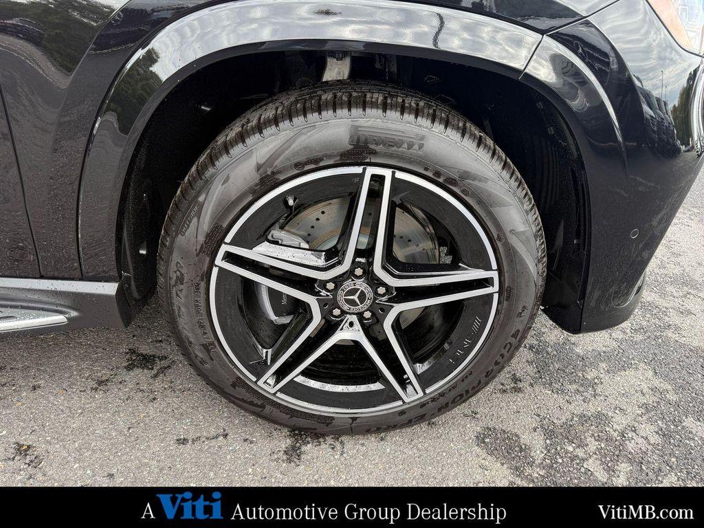 new 2026 Mercedes-Benz GLS 450 car, priced at $97,660