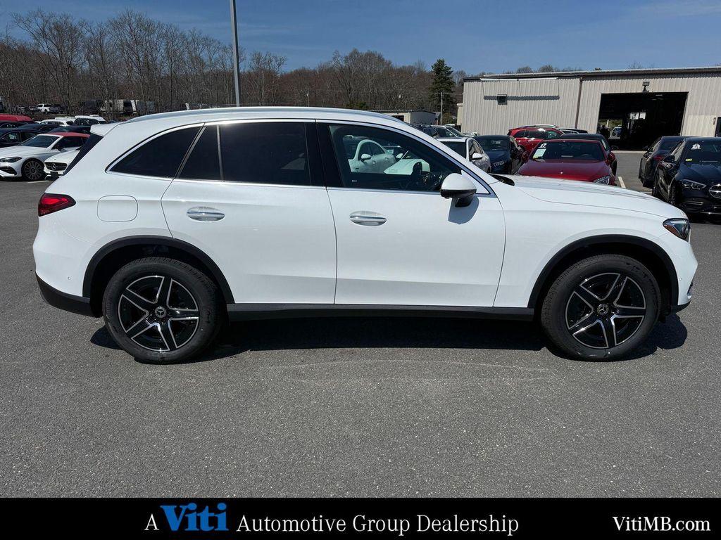 new 2026 Mercedes-Benz GLC 300 car, priced at $60,920