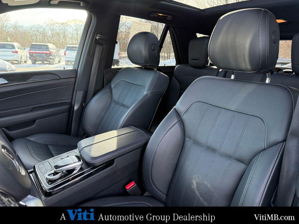 used 2019 Mercedes-Benz GLE 400 car, priced at $21,988