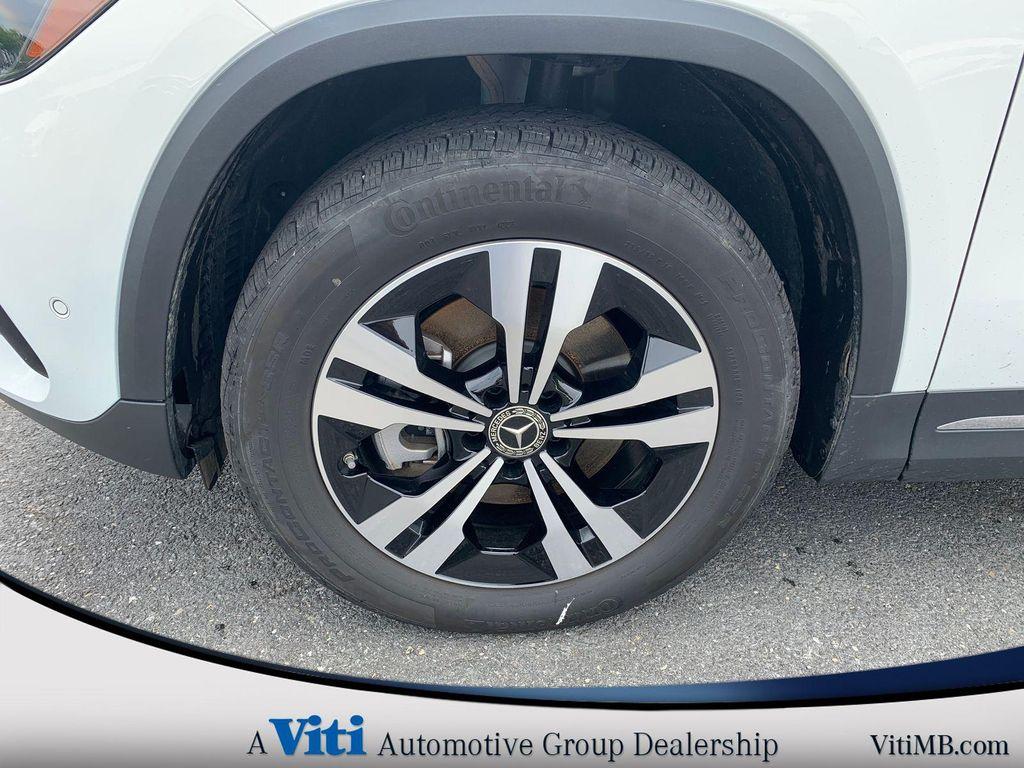 used 2024 Mercedes-Benz GLA 250 car, priced at $37,988