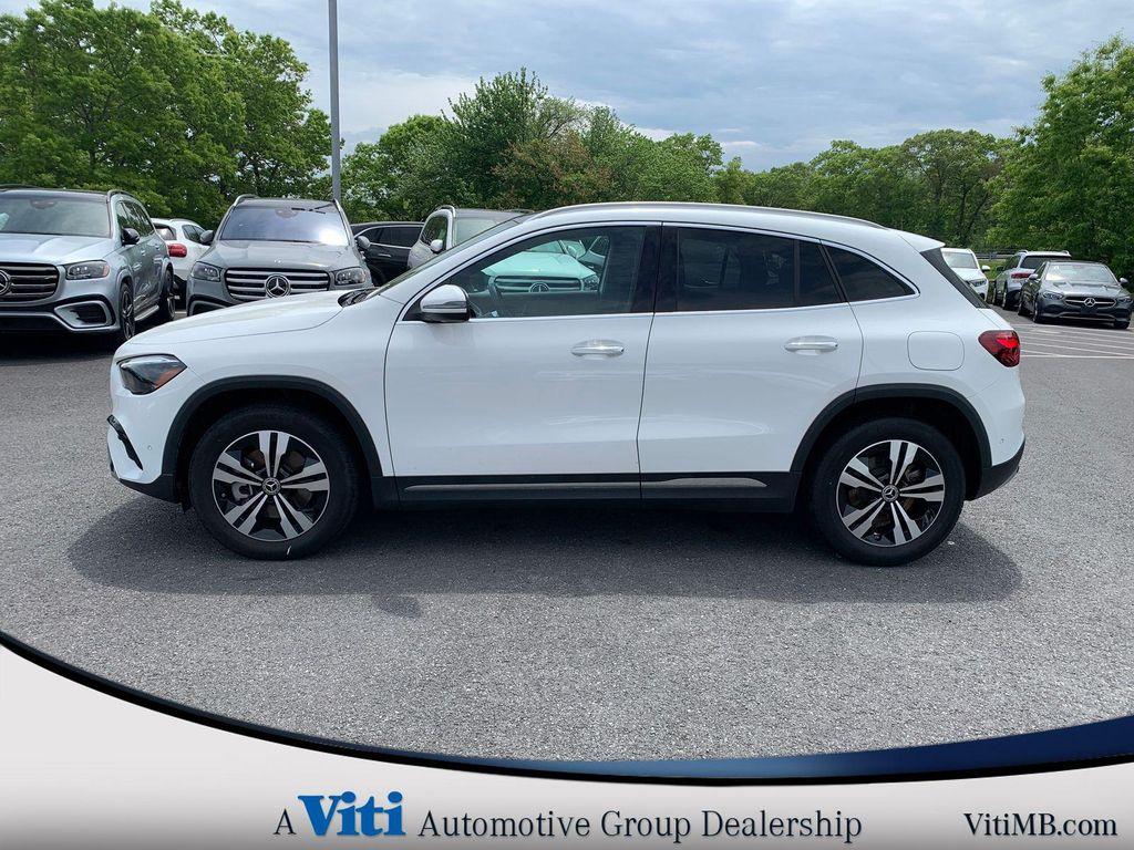 used 2024 Mercedes-Benz GLA 250 car, priced at $37,988
