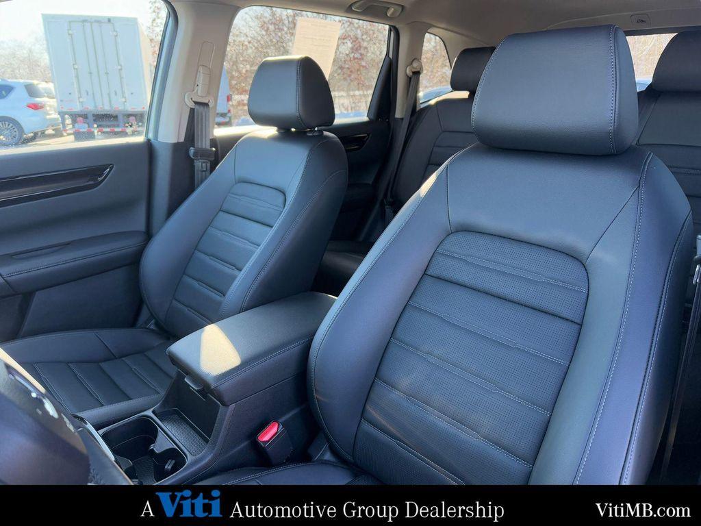 used 2025 Honda CR-V car, priced at $33,988