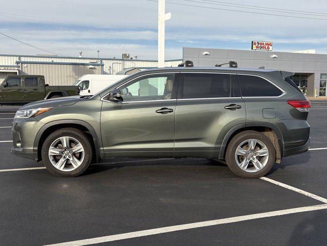 used 2017 Toyota Highlander car, priced at $17,844