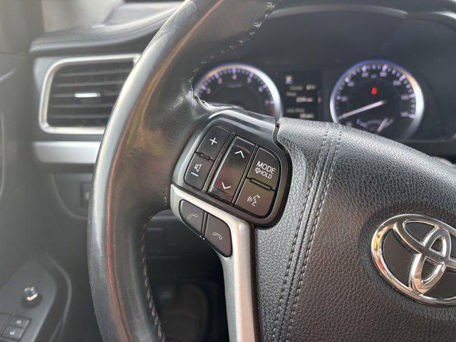 used 2017 Toyota Highlander car, priced at $17,844