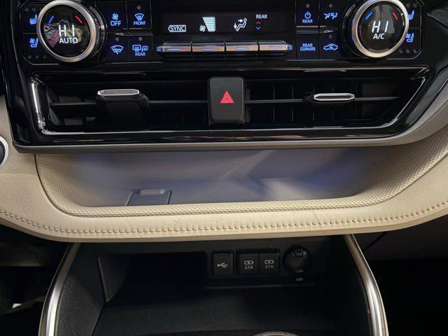 used 2021 Toyota Highlander car, priced at $32,974