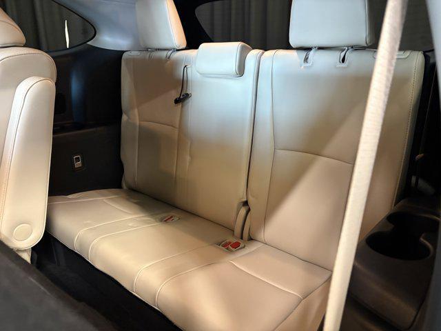 used 2021 Toyota Highlander car, priced at $32,974