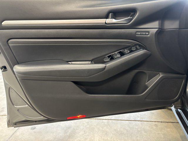 used 2020 Nissan Altima car, priced at $22,884