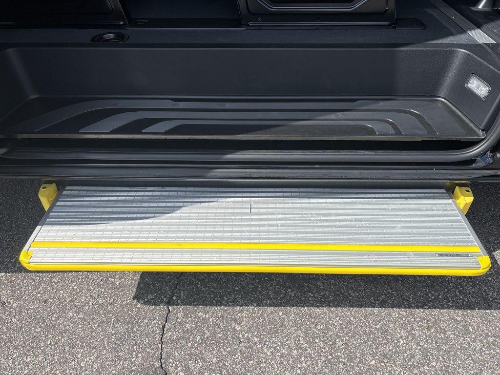new 2026 Mercedes-Benz Sprinter 2500 car, priced at $86,111