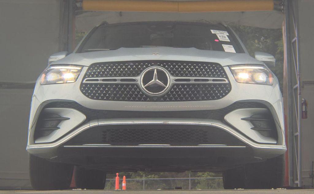 used 2024 Mercedes-Benz GLE 450 car, priced at $59,132