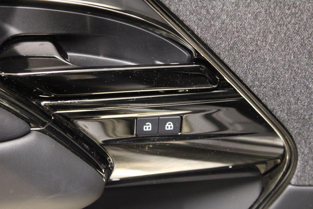 used 2025 Land Rover Range Rover Sport car, priced at $90,299