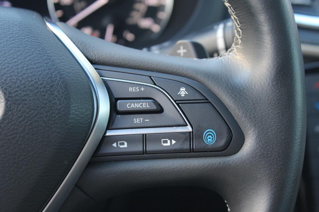 used 2025 INFINITI QX55 car, priced at $42,500