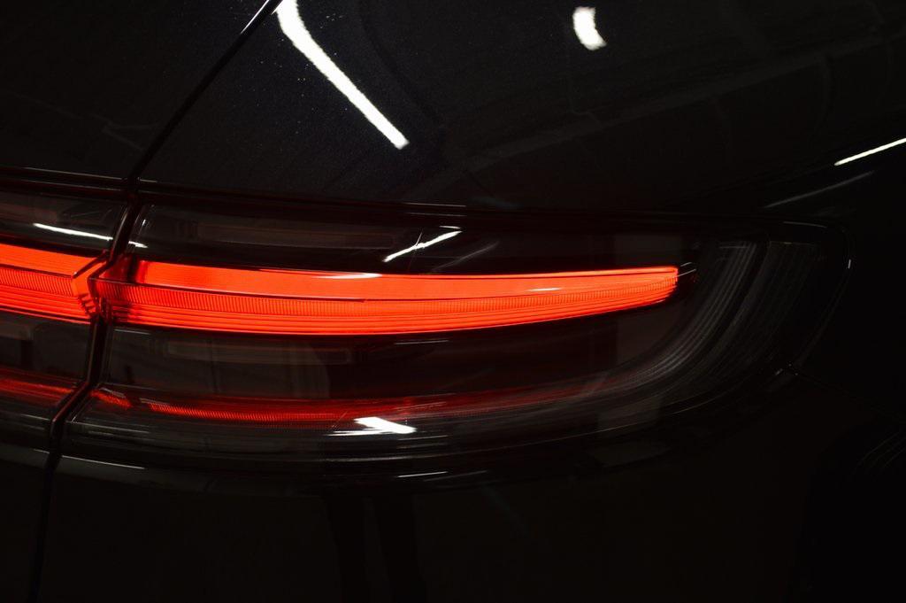 used 2025 Porsche Macan car