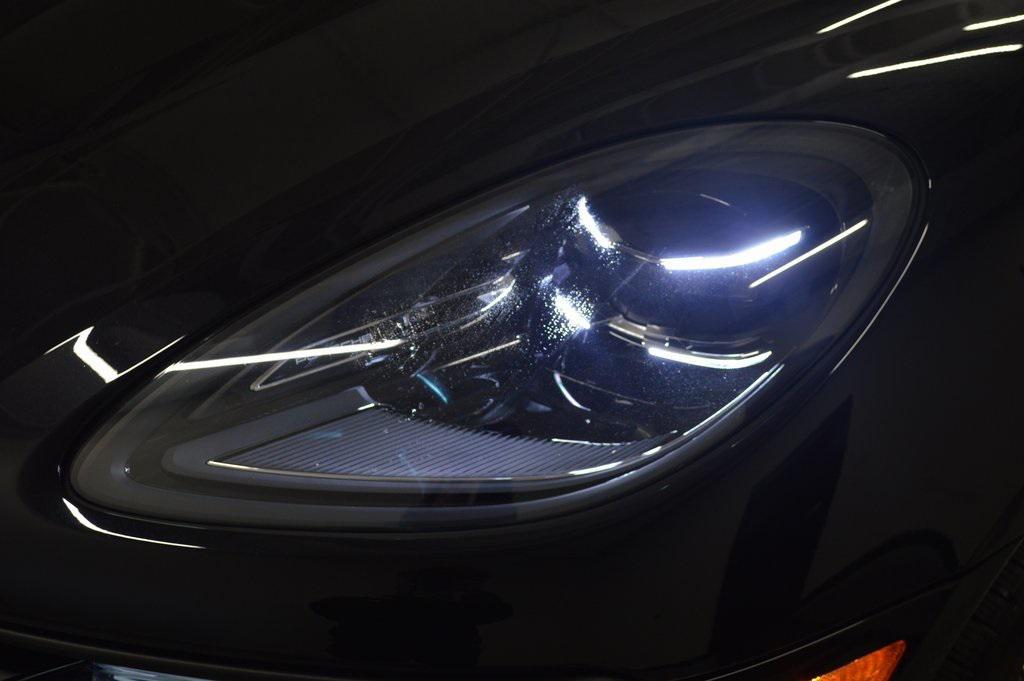 used 2025 Porsche Macan car