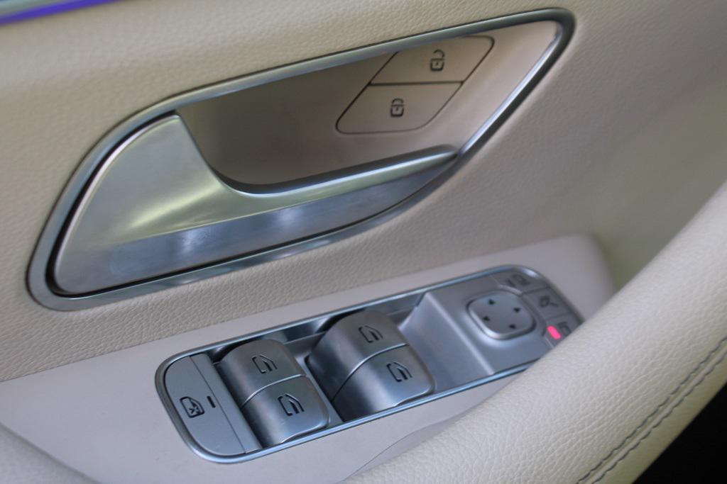 used 2024 Mercedes-Benz GLE 350 car, priced at $48,974