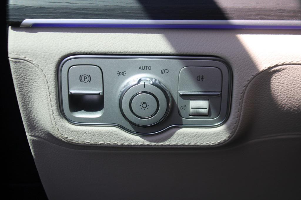 used 2024 Mercedes-Benz GLE 350 car, priced at $48,974