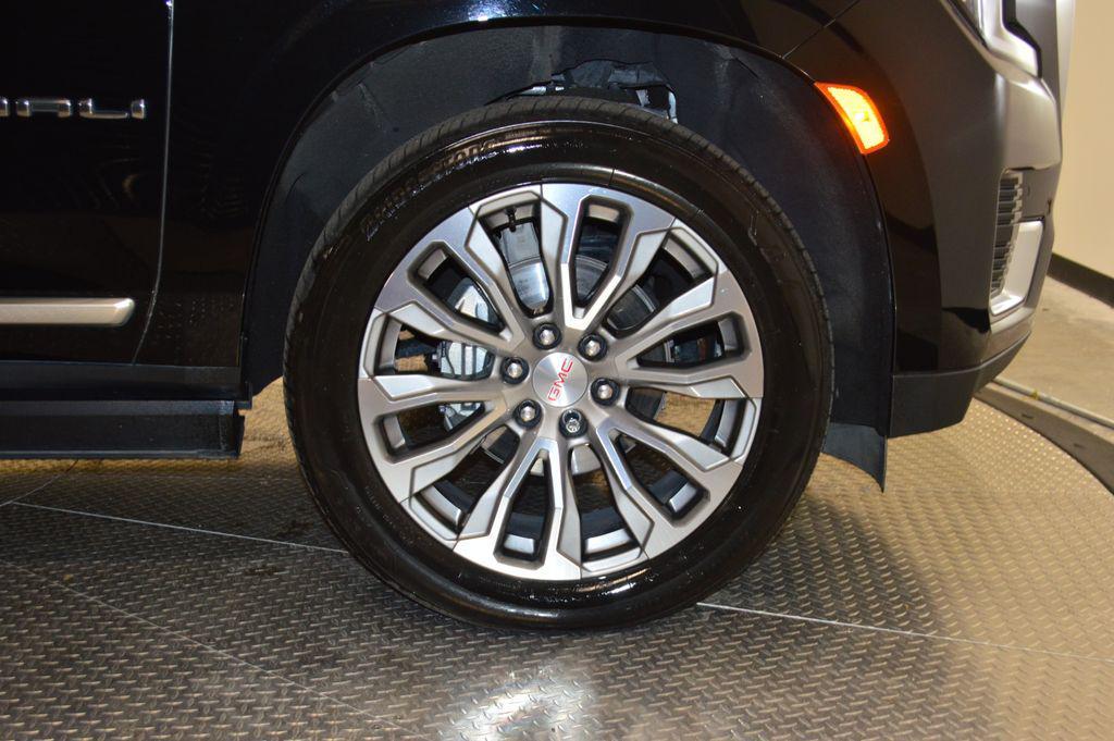 used 2022 GMC Yukon car, priced at $59,586