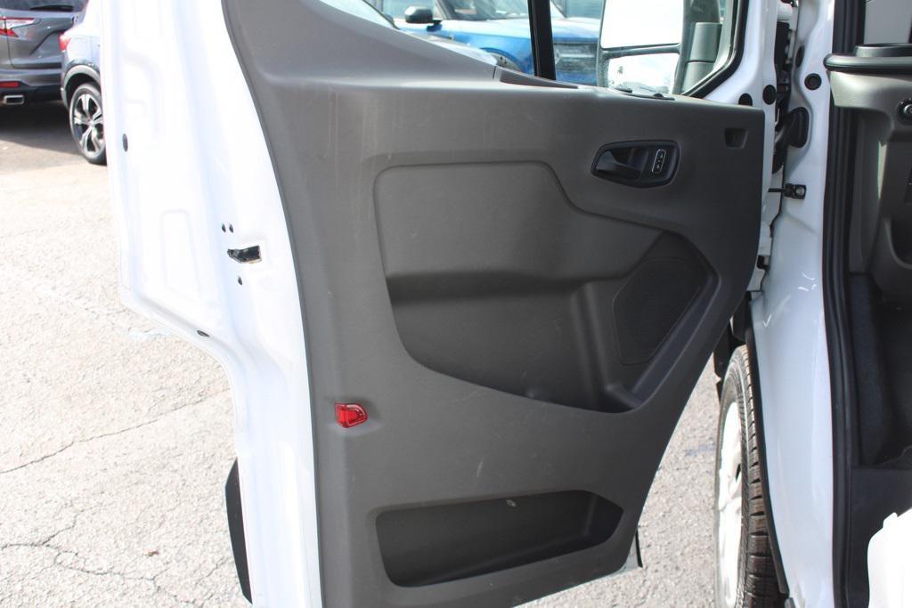 used 2024 Ford Transit-250 car, priced at $30,999