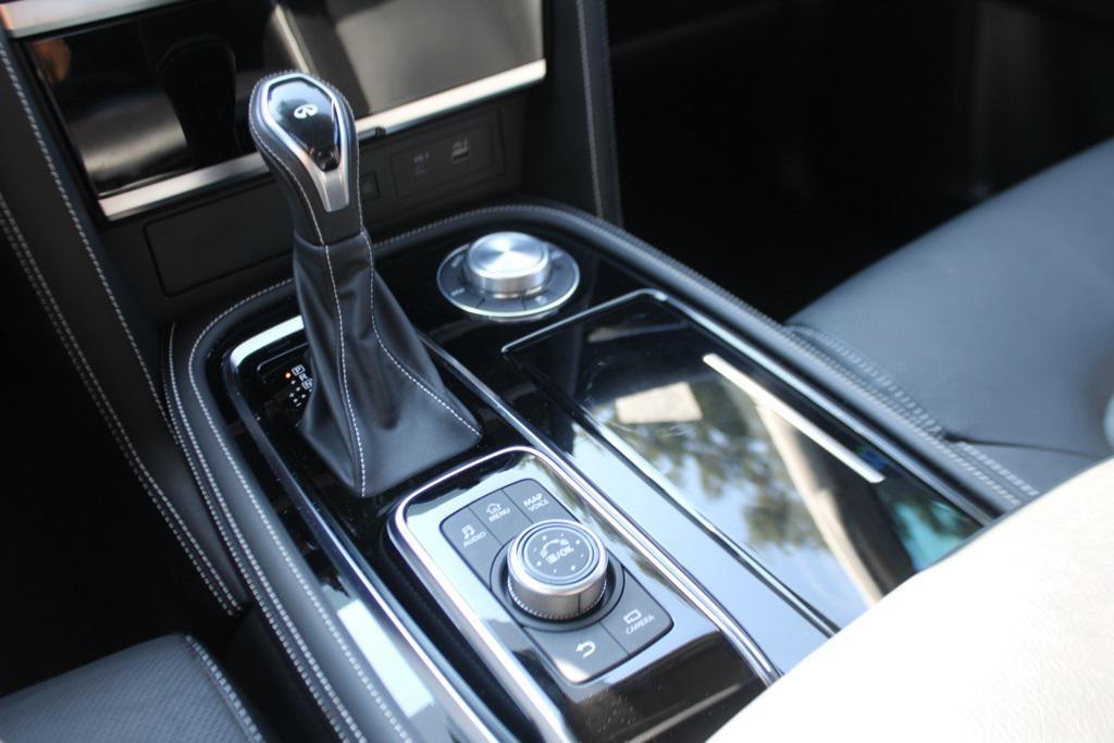 used 2024 INFINITI QX80 car, priced at $55,904