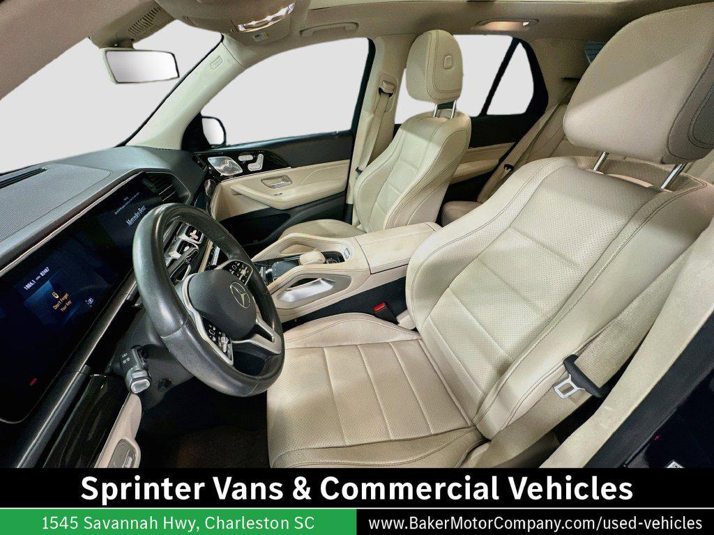 Mercedes-Benz GLE view 5