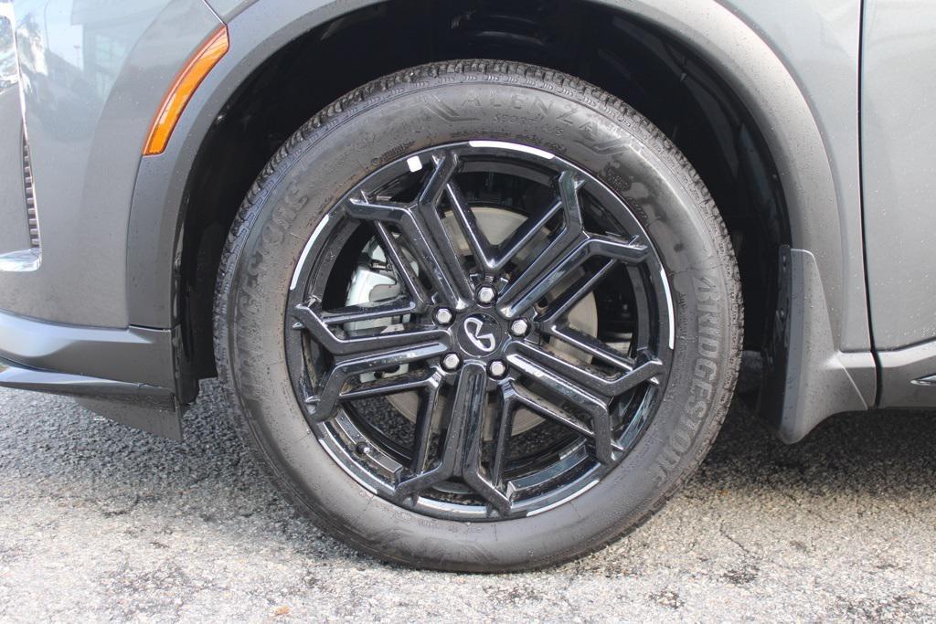 used 2026 INFINITI QX60 car, priced at $56,426