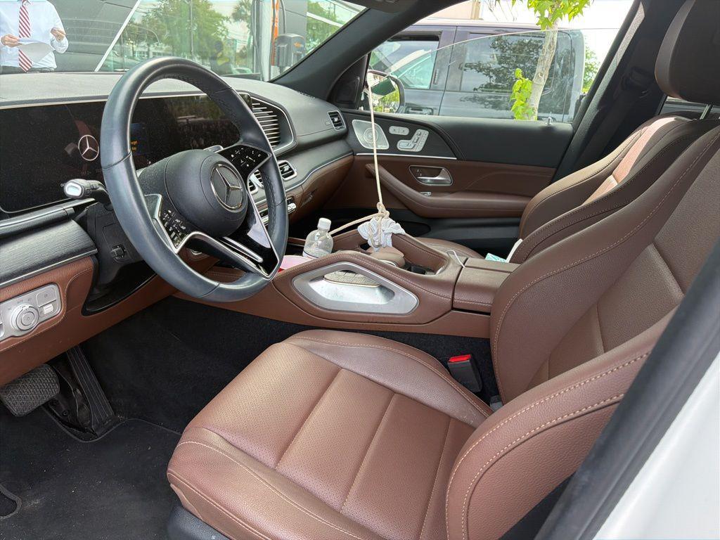 used 2024 Mercedes-Benz GLE 350 car, priced at $56,404