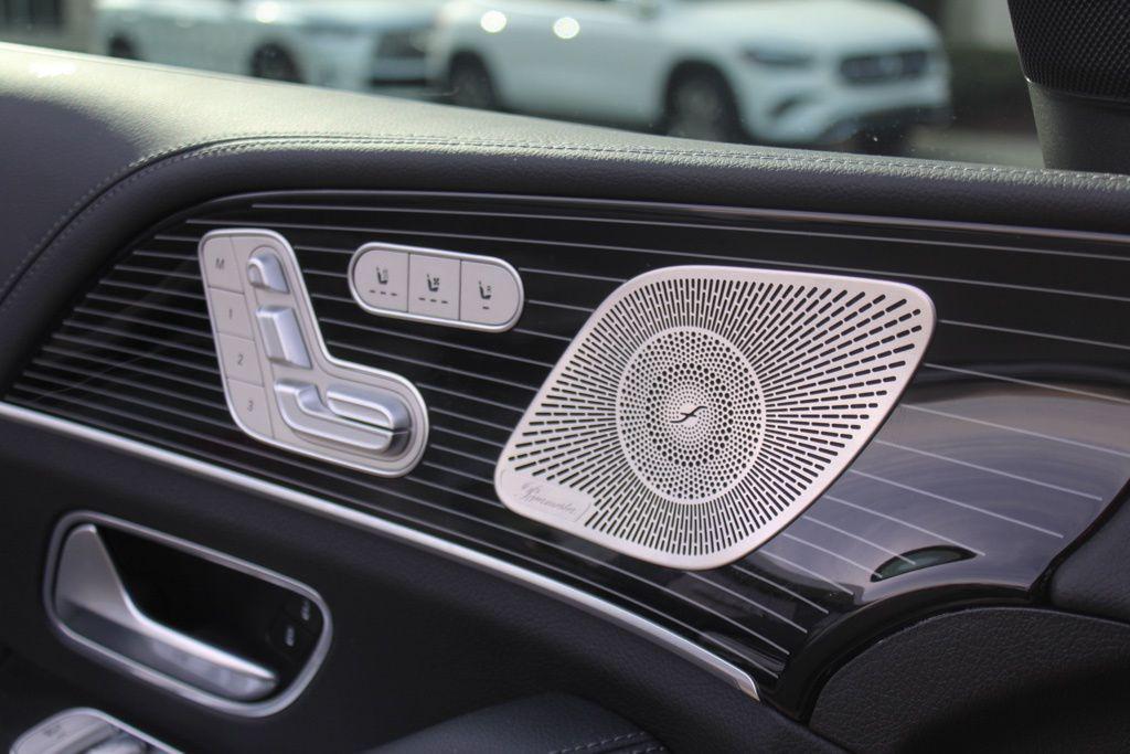 used 2025 Mercedes-Benz GLS 580 car, priced at $104,327
