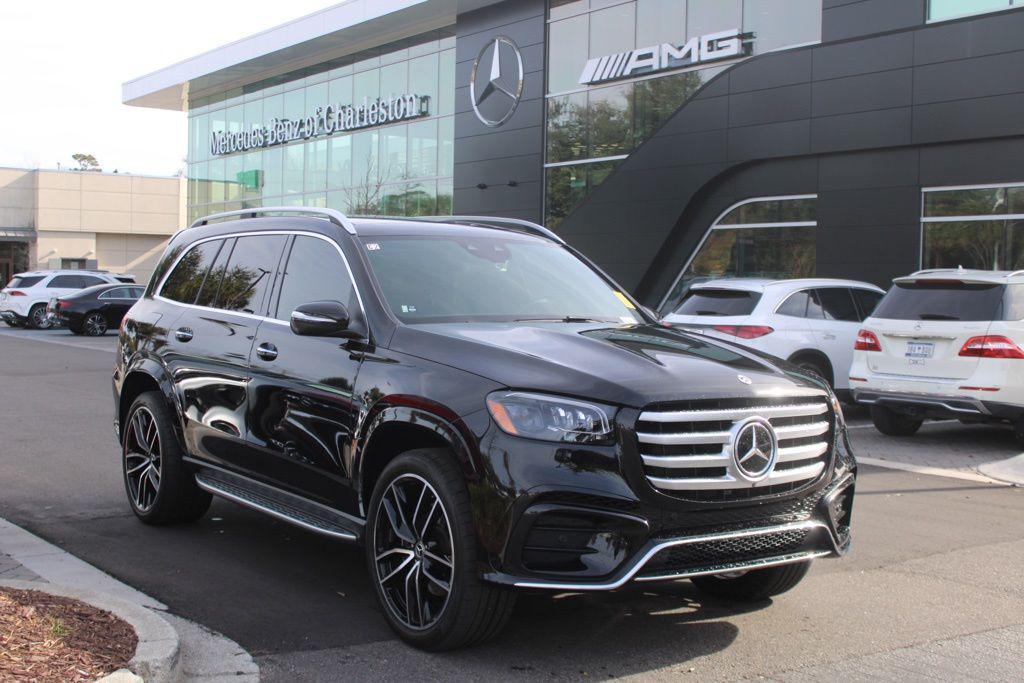 used 2025 Mercedes-Benz GLS 580 car, priced at $104,327