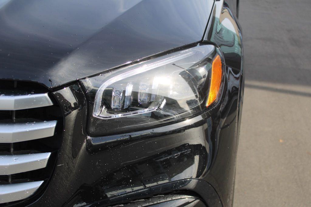 used 2025 Mercedes-Benz GLS 580 car, priced at $104,327
