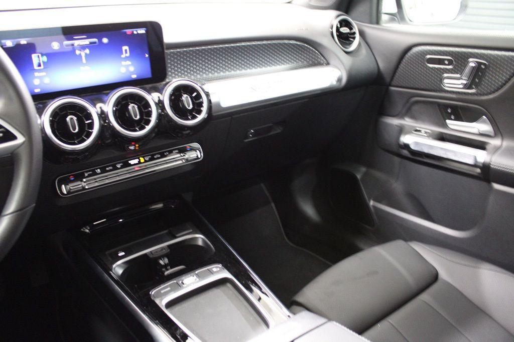 used 2026 Mercedes-Benz GLB 250 car, priced at $44,794