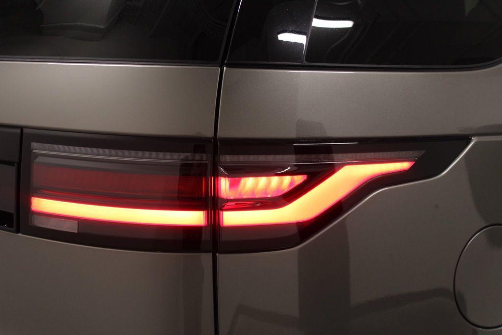used 2025 Land Rover Discovery car, priced at $80,794