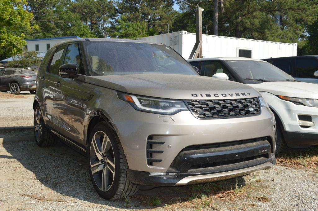 used 2023 Land Rover Discovery car, priced at $43,549