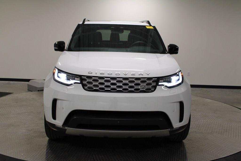 used 2025 Land Rover Discovery car, priced at $57,119
