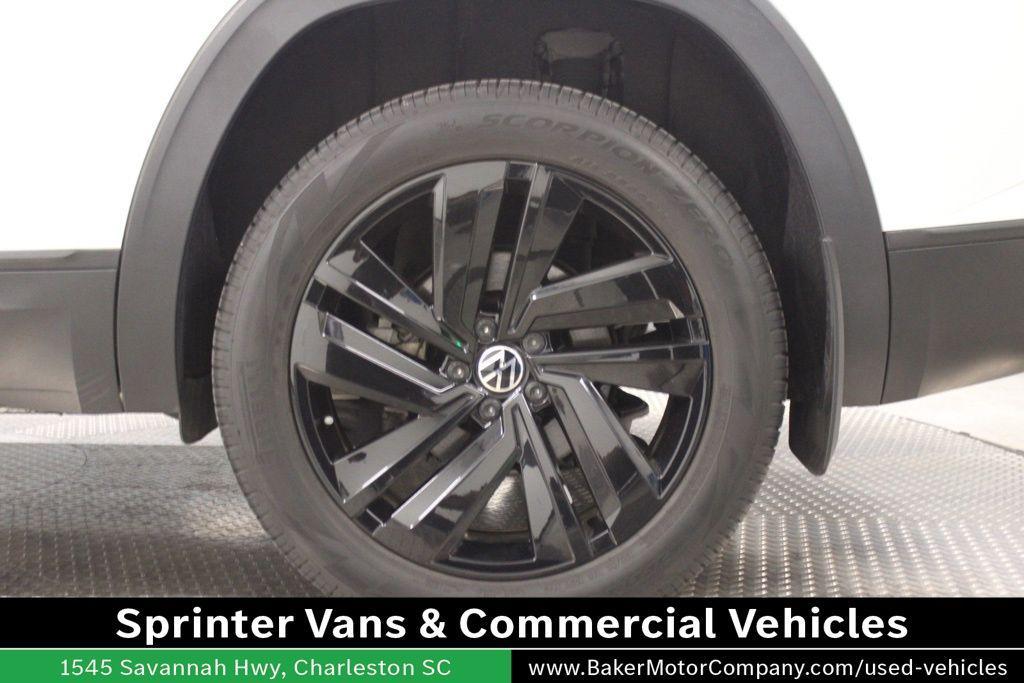 used 2021 Volkswagen Atlas Cross Sport car, priced at $22,780