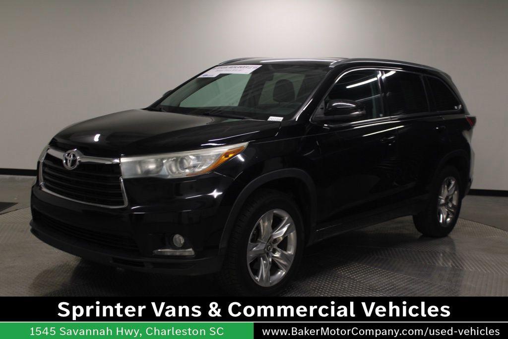 used 2016 Toyota Highlander car, priced at $18,698