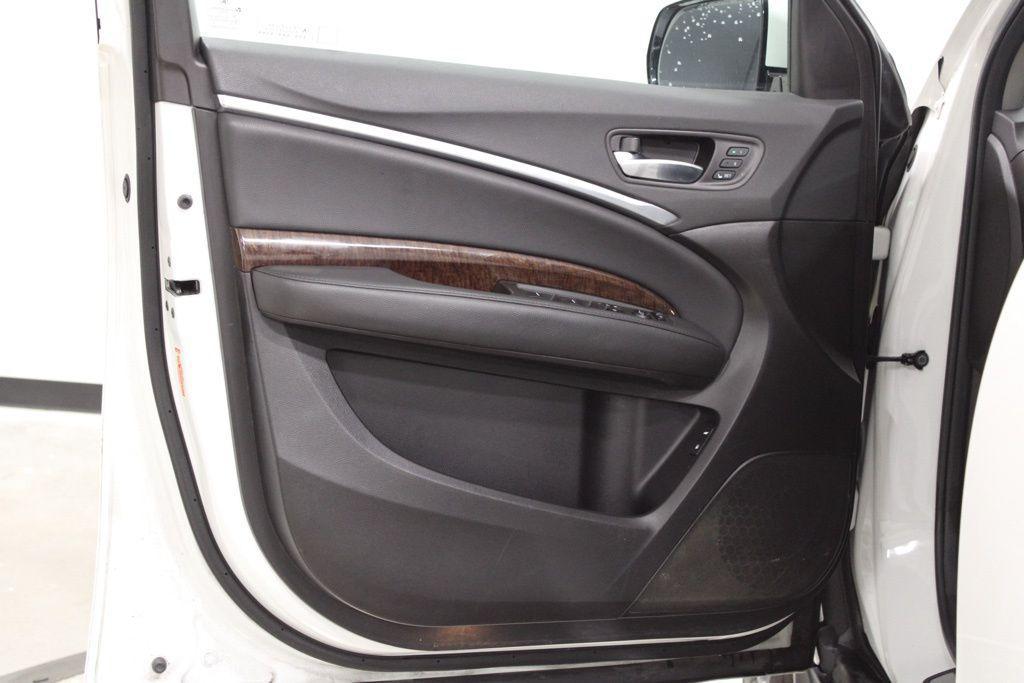 used 2020 Acura MDX car, priced at $23,495