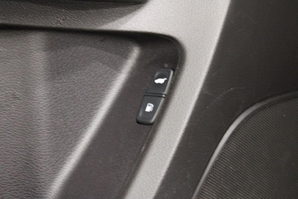 used 2020 Acura MDX car, priced at $23,495