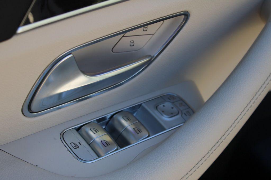 used 2025 Mercedes-Benz GLE 450 car, priced at $74,789