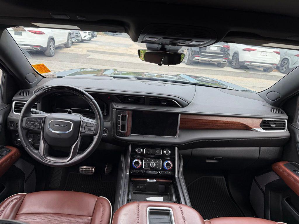 used 2024 GMC Yukon car, priced at $77,798
