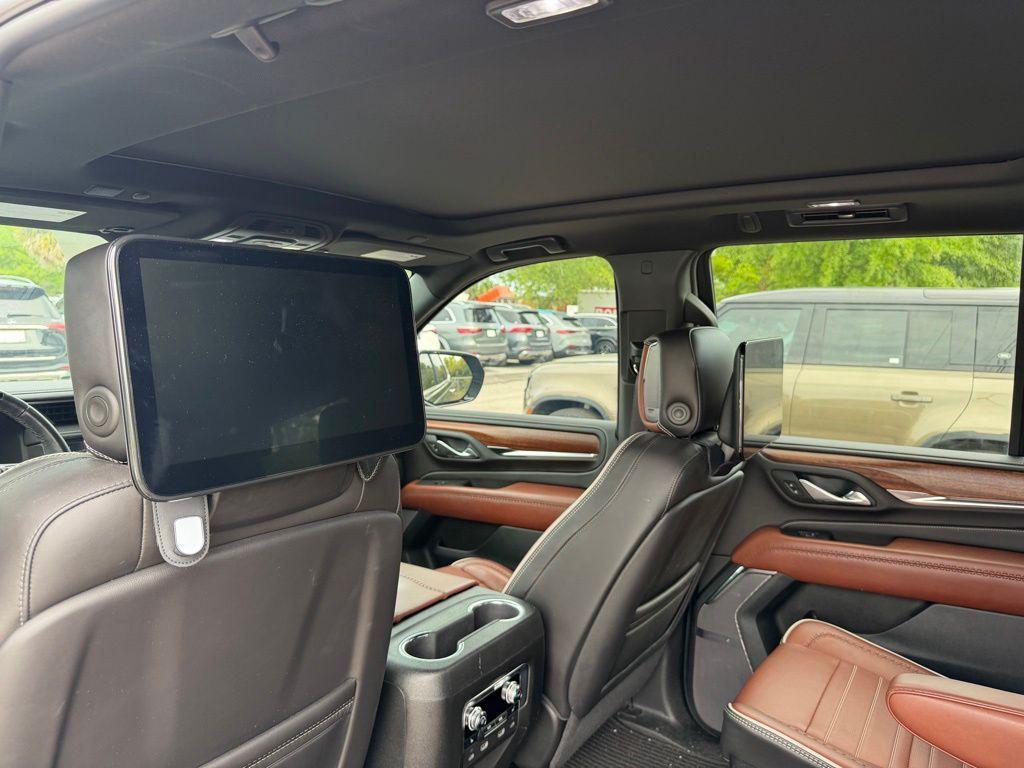 used 2024 GMC Yukon car, priced at $77,798