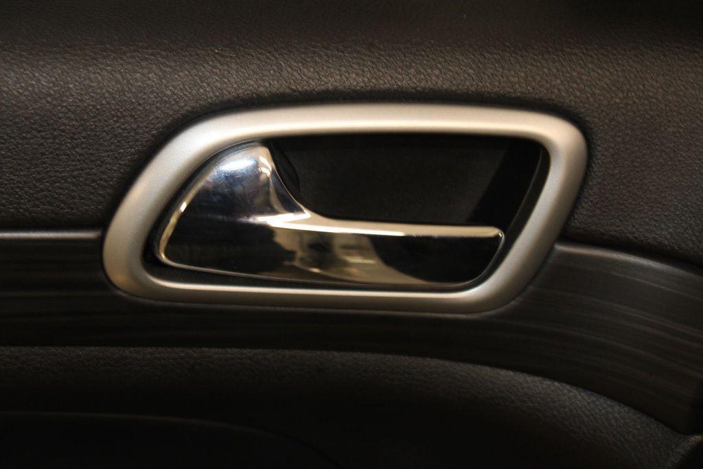 used 2019 Jeep Grand Cherokee car, priced at $20,777