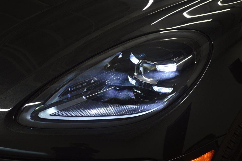 used 2025 Porsche Macan car