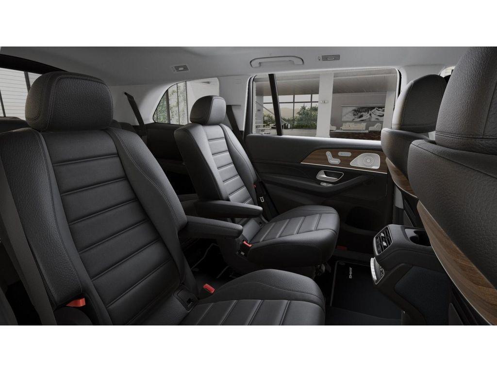 new 2026 Mercedes-Benz GLS 450 car, priced at $106,325