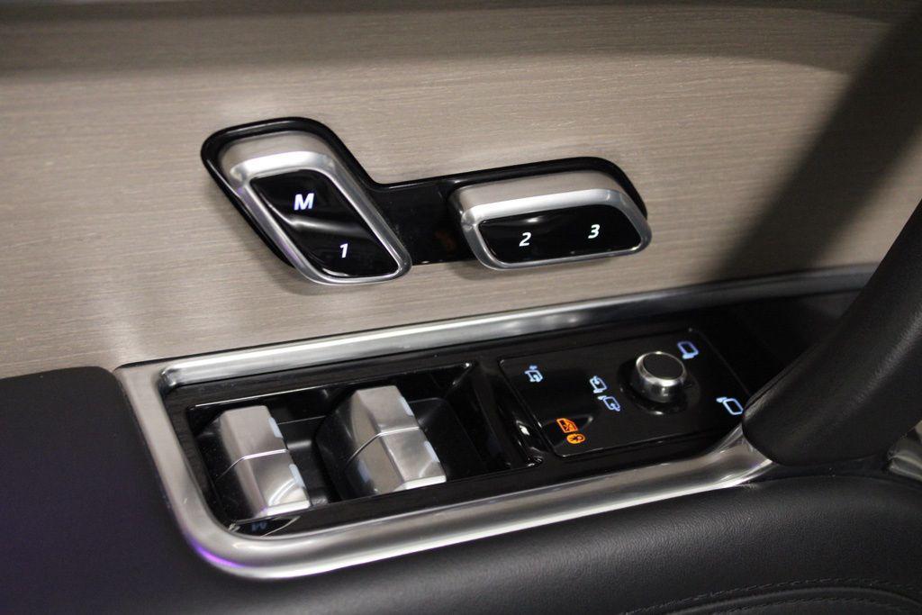 used 2023 Land Rover Range Rover car, priced at $100,246