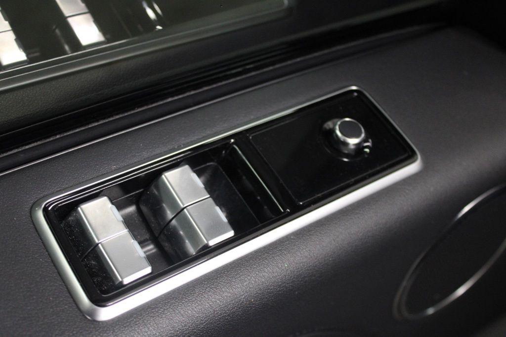 used 2020 Land Rover Range Rover car, priced at $28,798