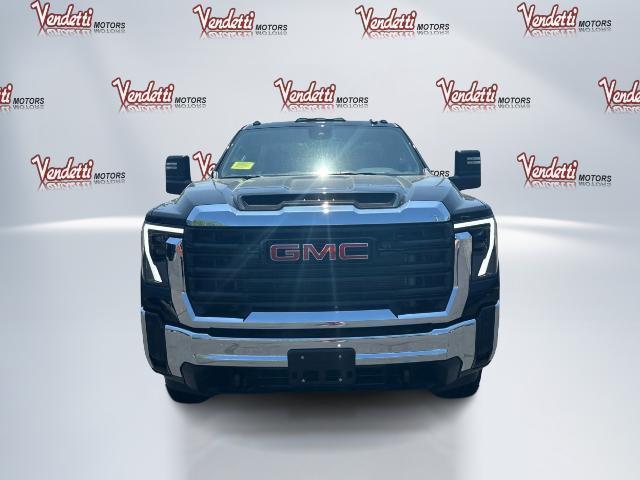 new 2025 GMC Sierra 3500 car, priced at $54,550