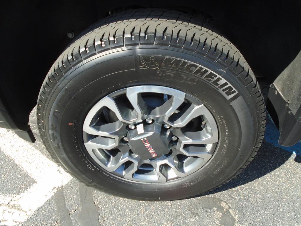 used 2024 GMC Sierra 2500 car, priced at $49,384