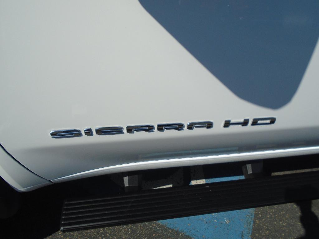 used 2024 GMC Sierra 2500 car, priced at $49,384