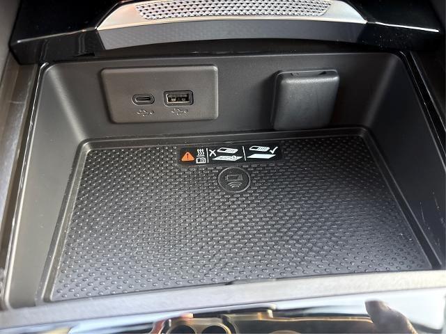 new 2026 Buick Envision car, priced at $47,026