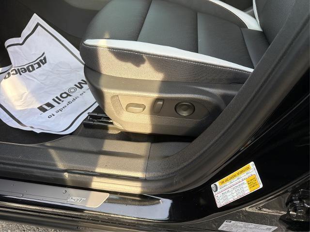 new 2026 Buick Envision car, priced at $47,026