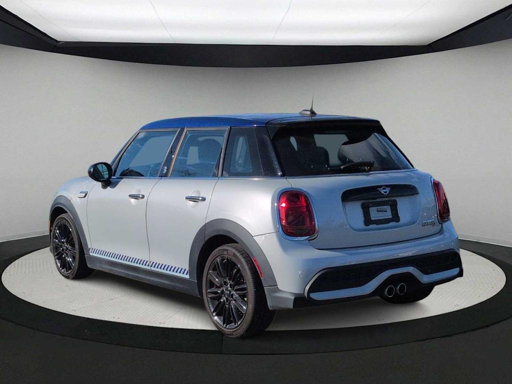 used 2022 MINI Hardtop car, priced at $23,500